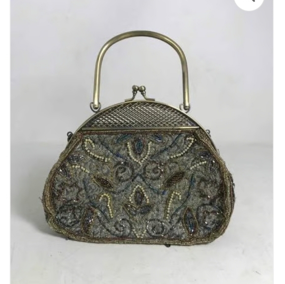 Beaded Handbag Metal Sequins Medium Gold Kiss Clasp Vintage - Picture 1 of 13